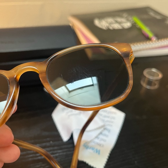Warby Parker Durand Sunglasses - Picture 4 of 4